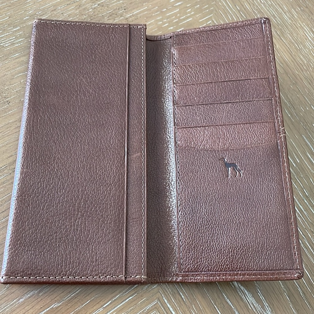 NWOT Adabar Men’s Brown Leather Bifold Long Wallet - butter soft leather